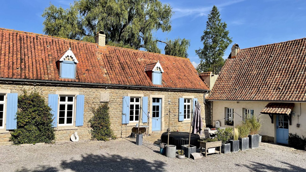 Hesdigneul-les-Boulogne House | La Ferme" in the heart of an equestrian complex rental for 6 people possible