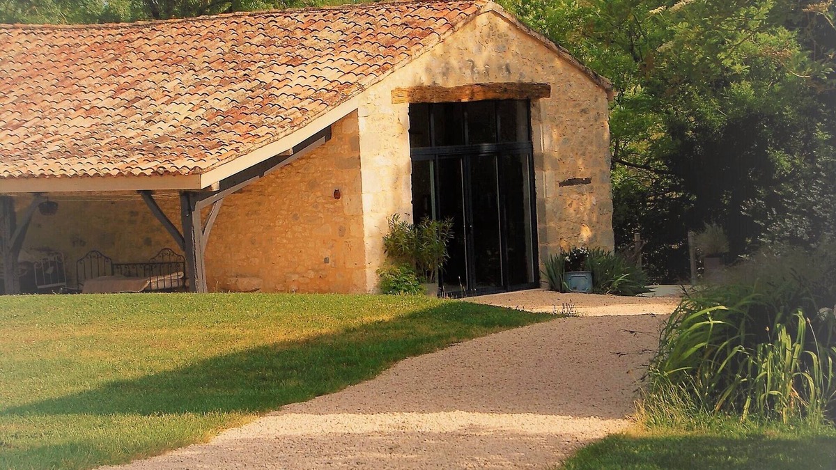 Laussou House | La feuillade aux oiseaux : Charm, Nature and Relaxation