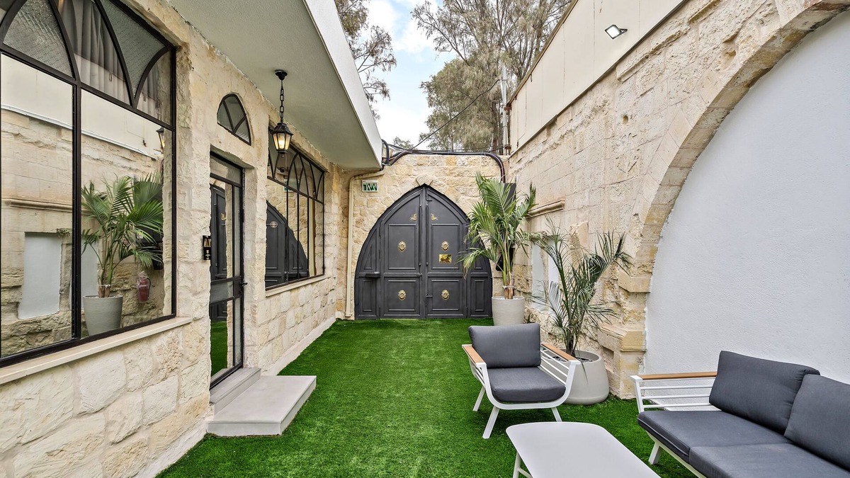 Beersheba Hotel | La Finca Boutique Suites - Old City