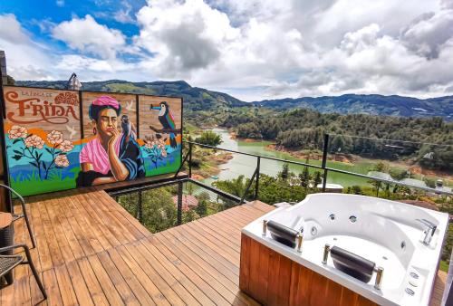 Guatape Hotel | La Finca De Frida