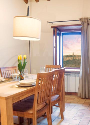 Lubriano House | La Finestra su Civita
