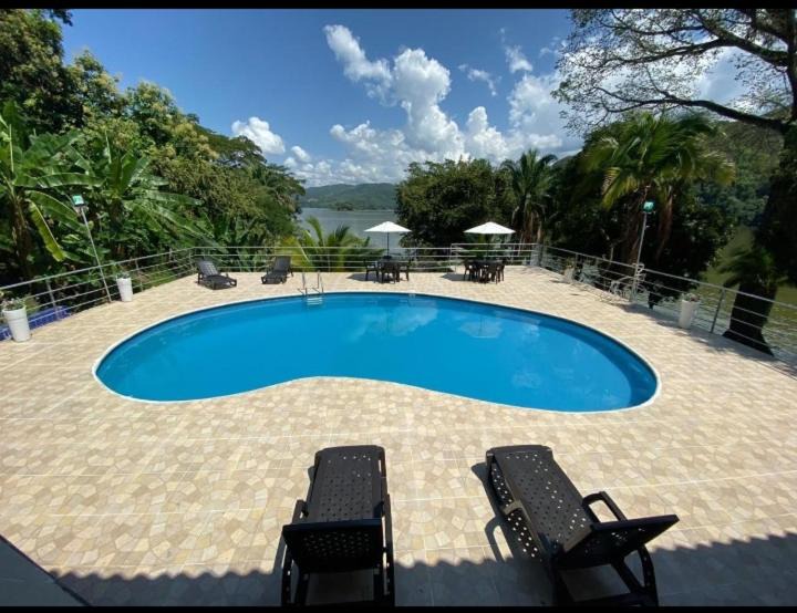 Prado House | LA FLORESTA ISLA DEL SoL