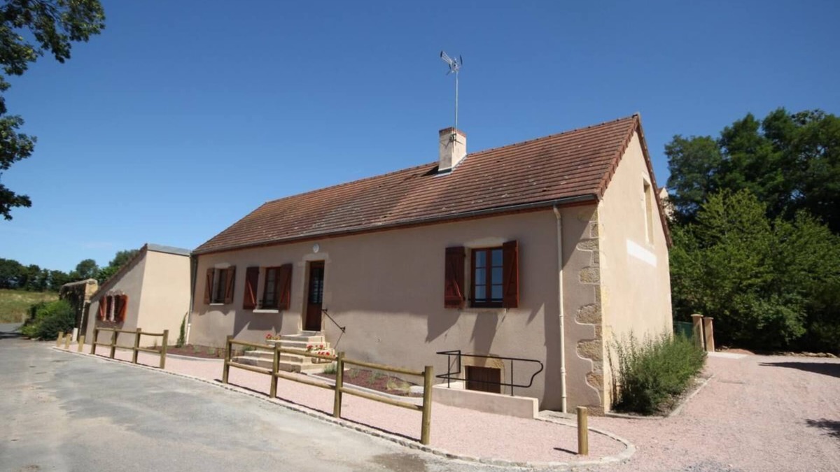 Chassy House | La Fontaine - CHASSY