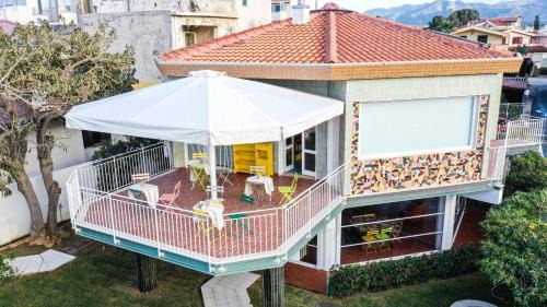 Barcellona Pozzo di Gotto Bed & Breakfast | LA FORESTERIA DI MAESTINA