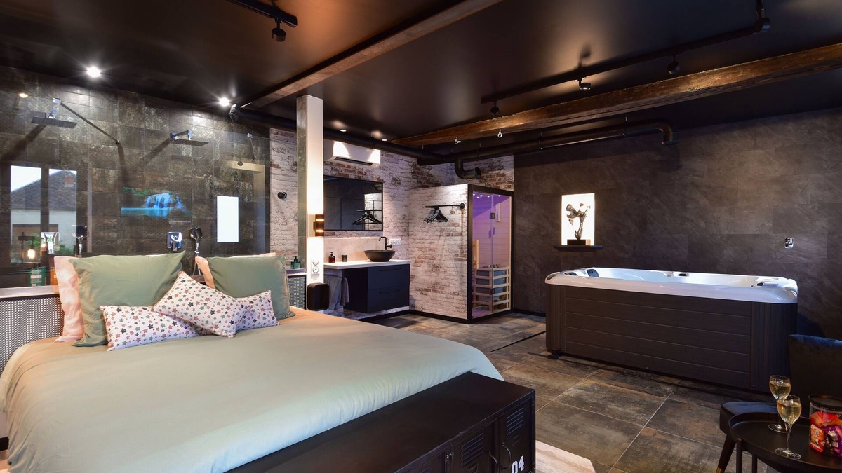 Eppe-Sauvage Apartment | La Forge By C&V - Jacuzzi, Sauna, plat repas et petit déjeuner