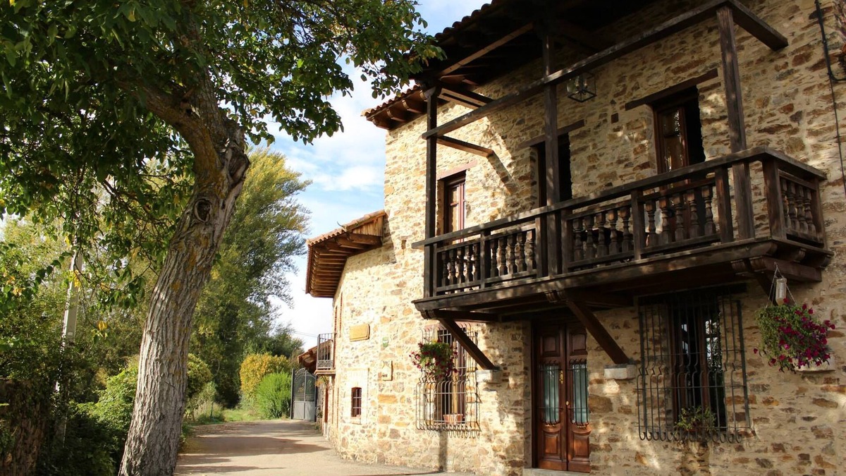 Santa Maria de Ordas Cottage | La Forqueta - house for 6 people
