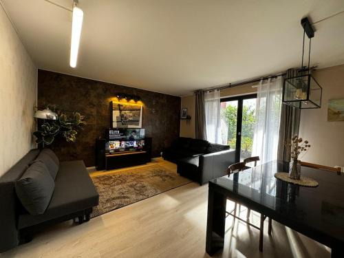 Noisy-le-Grand Apartment | La Galerie - appartement entier -75 m2