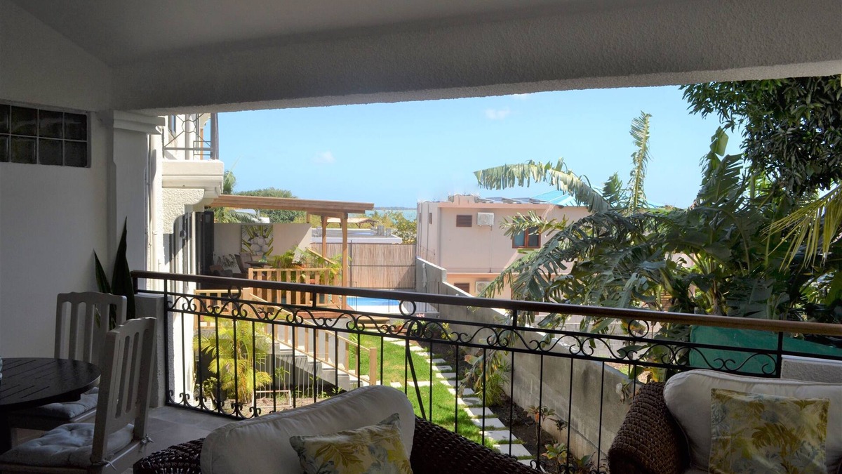 La Gaulette House | La Gaulette Spacious House Semi-detached Pool & Sea View