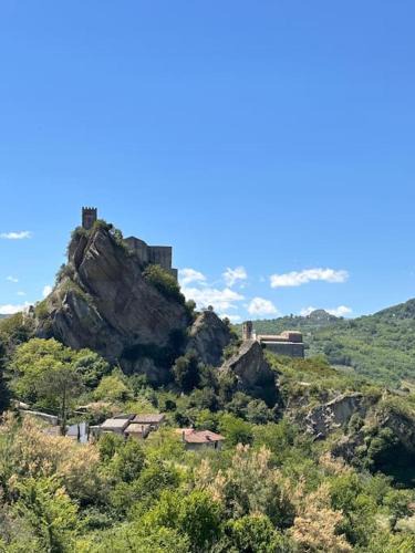 Roccascalegna Apartment | La Ginestra