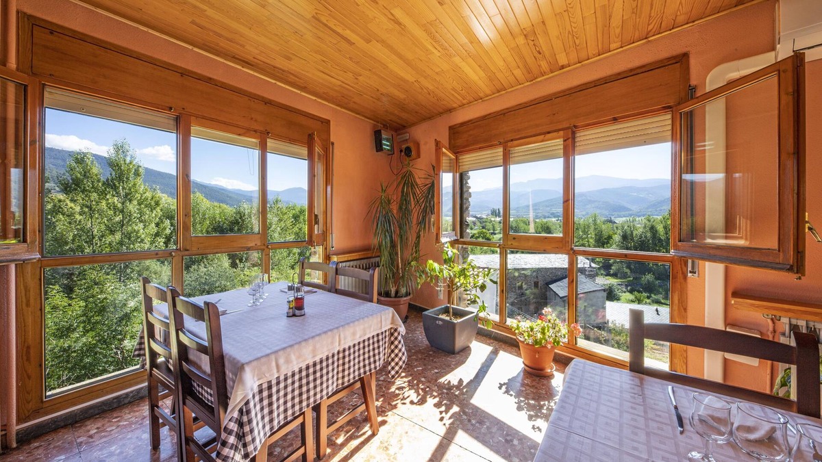 La Seu d'Urgell Hotel | La Glorieta