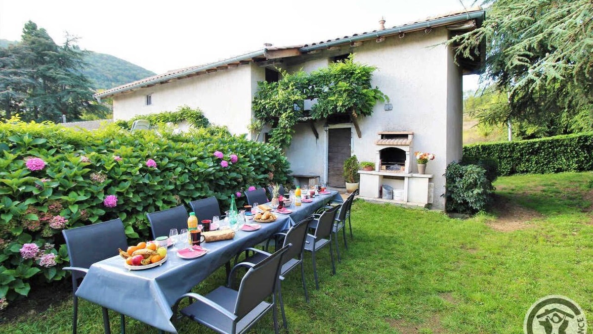 Vaux-en-Beaujolais House | La Glycine 2 - VAUX-EN-BEAUJOLAIS