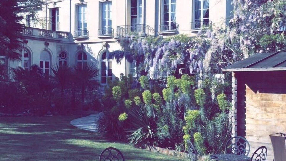 Chatellerault Hotel | La Gourmandine
