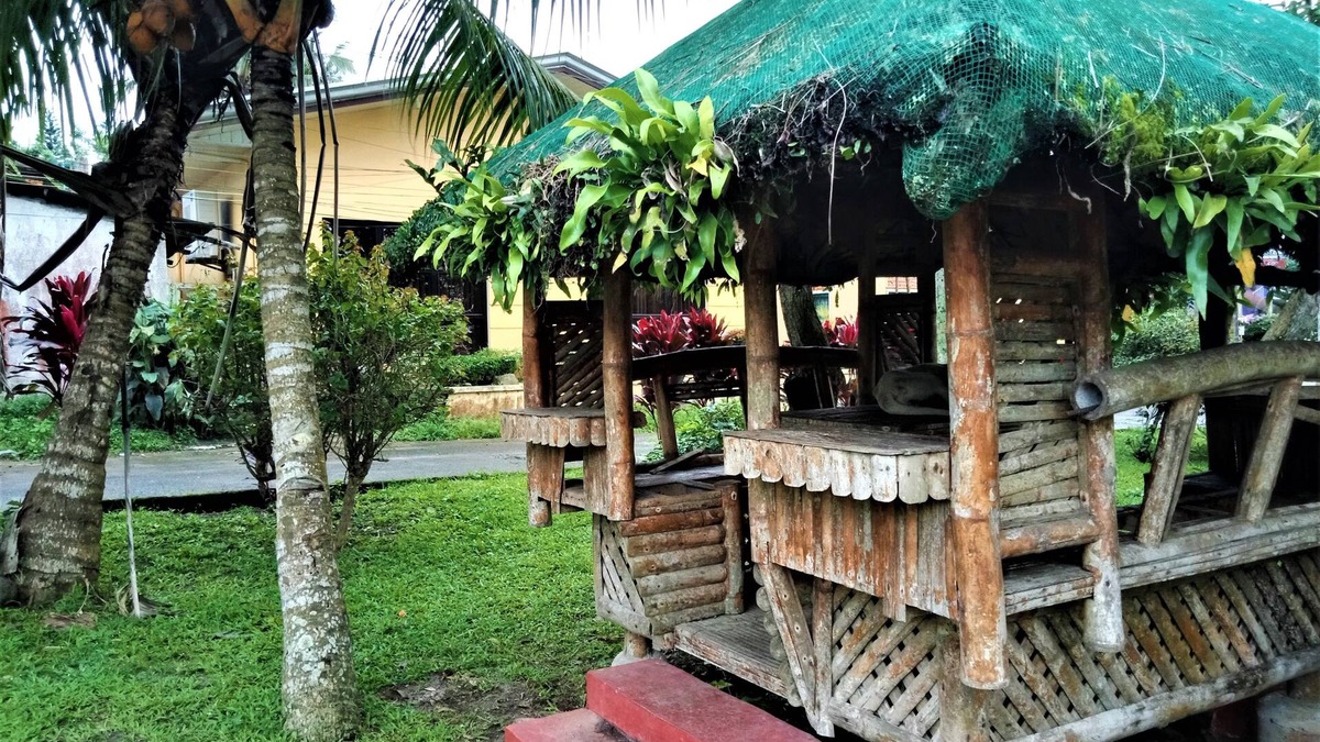 Tagaytay House | La Gracia Apartelle Tagaytay