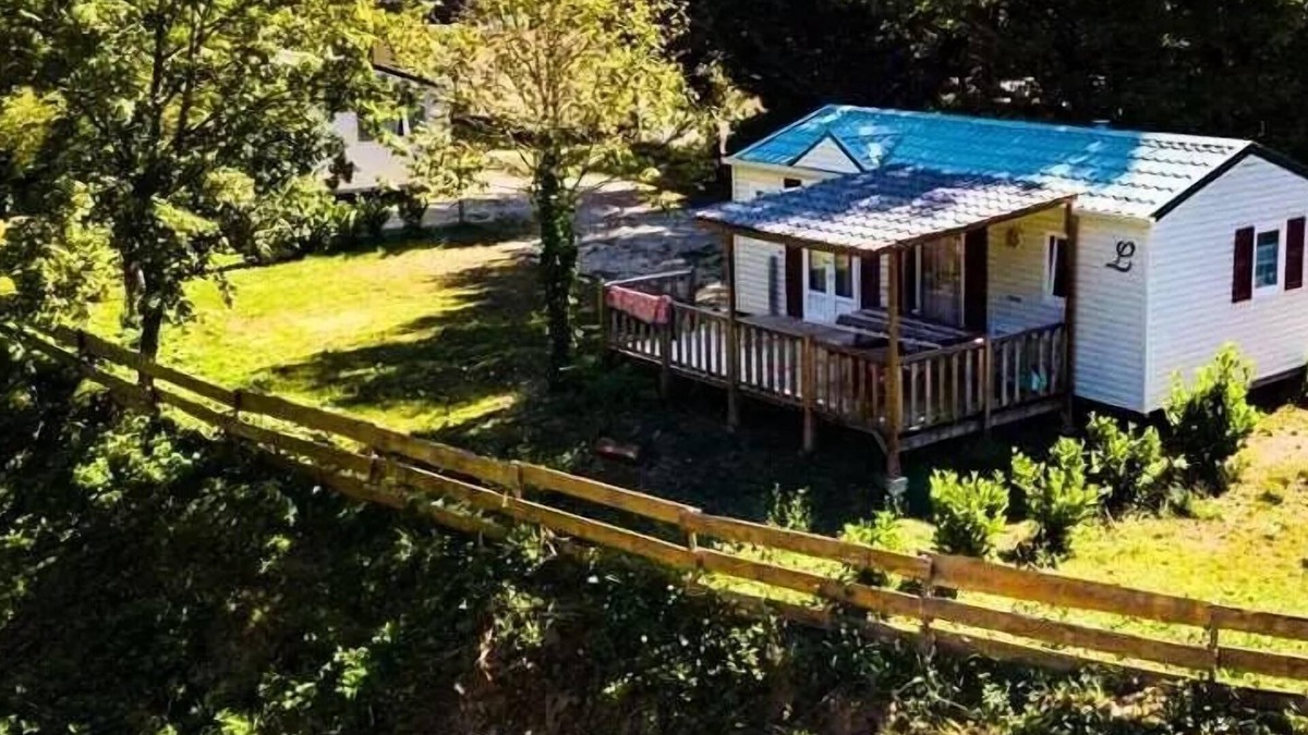 La Cassagne House | La Grande Prade Campsite* - Mobile comfort residence in Noyers with semi-covered wooden terrace 18 m² + TV-TNT for 6 people