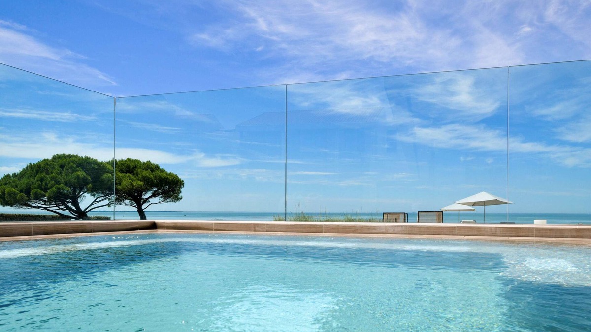 Quartier des Boucholeurs Hotel | La Grande Terrasse Hotel & Spa La Rochelle - MGallery Collection