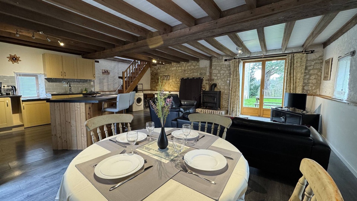Aubigne-Racan Cottage | La Grange D'EsusTerra - Piscine - 6 pers - Rêve au