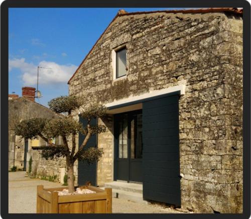 Les Magnils House | La grange des Arondes