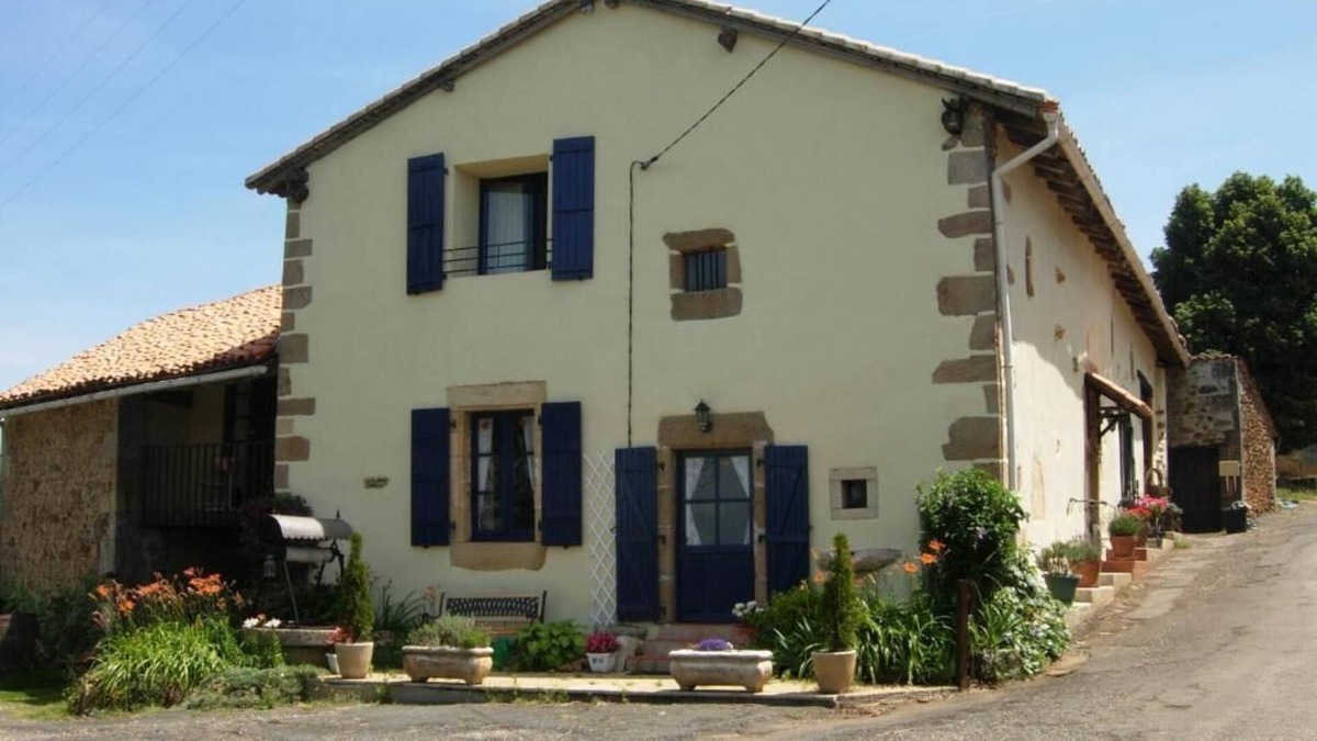 Yvrac-et-Malleyrand House | La grange de champagnac