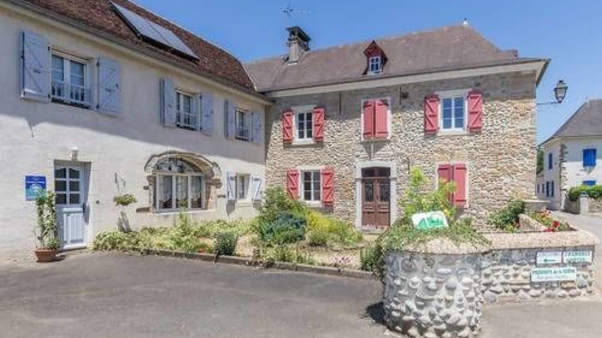 Lay-Lamidou Bed & Breakfast | La Grange de Georges