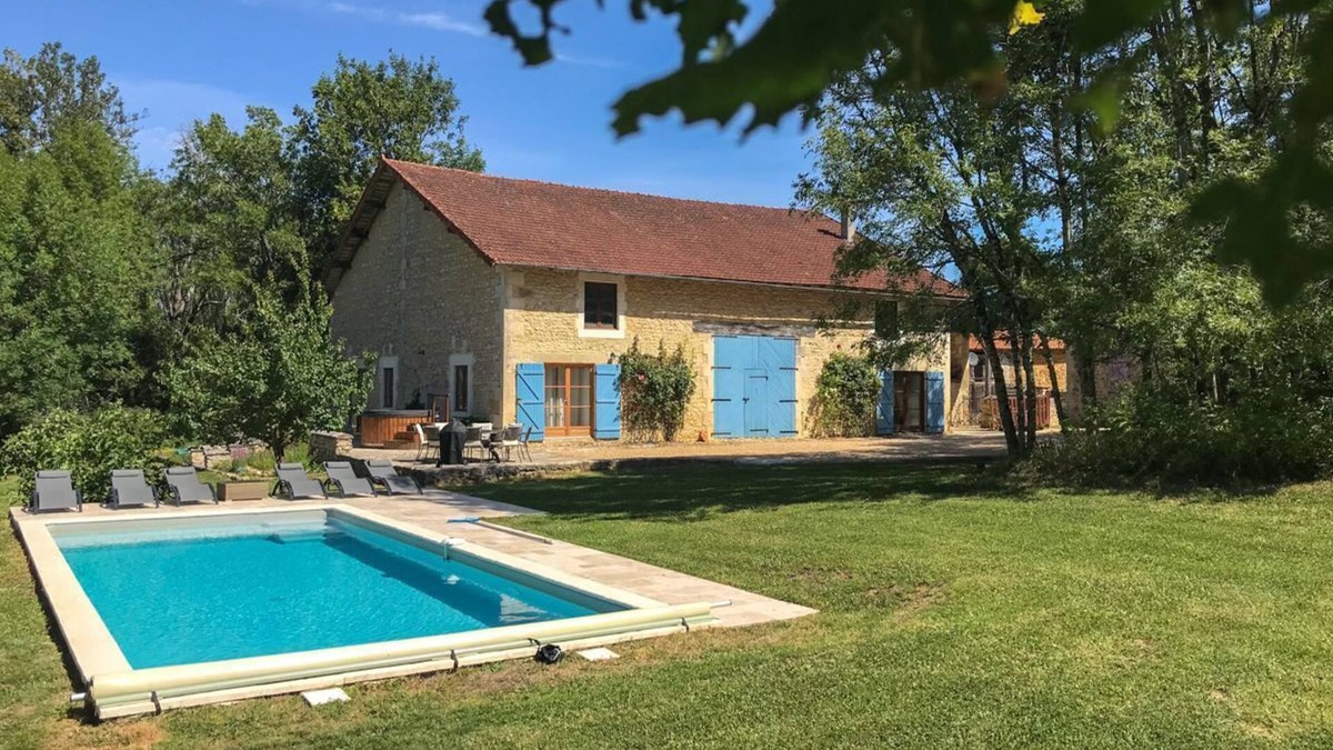 Teyjat Villa | La Grange Des Epinettes