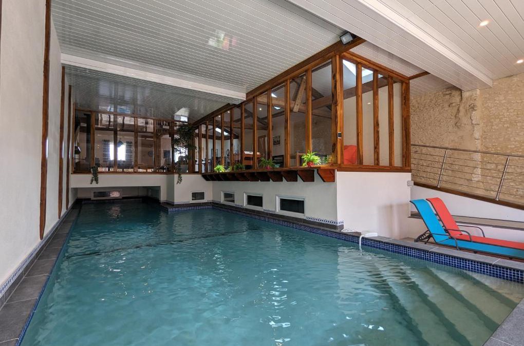 Blanzaguet-Saint-Cybard Villa | La grange des Bardins
