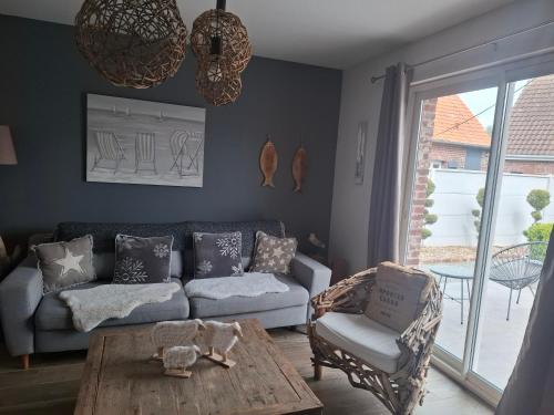 Eu Apartment | la grange