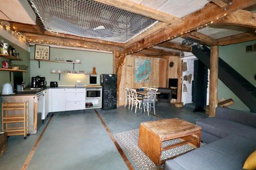 La Chapelle-Taillefert Apartment | La grange de Louise