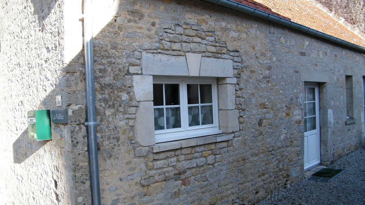 Fresville Cottage | La Grange - one bedroom beautiful country cottage in rural Fresville Normandy