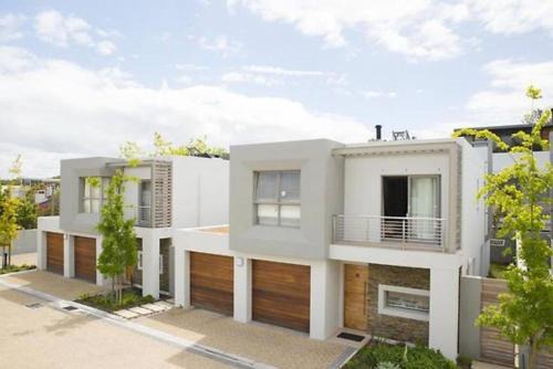 Stellenbosch Central Apartment | La Gratitude 3 Bedroom Apartment, Central