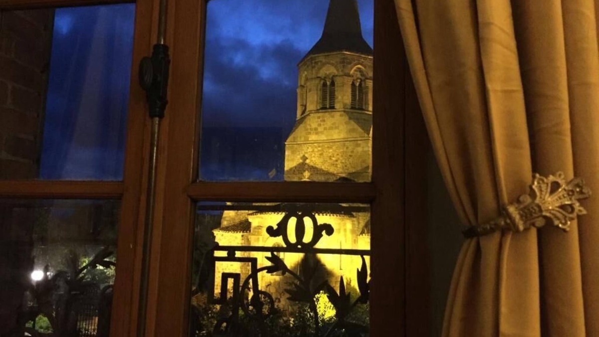 Marcillat-en-Combraille Bed & Breakfast | La Grenouille Noire