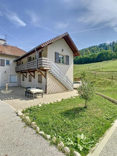Gerland Apartment | La Grimaudière, calme, campagne, animaux acceptés