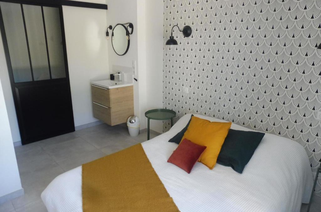 Lias House | La Grimoise, chambre d'hôte à la campagne