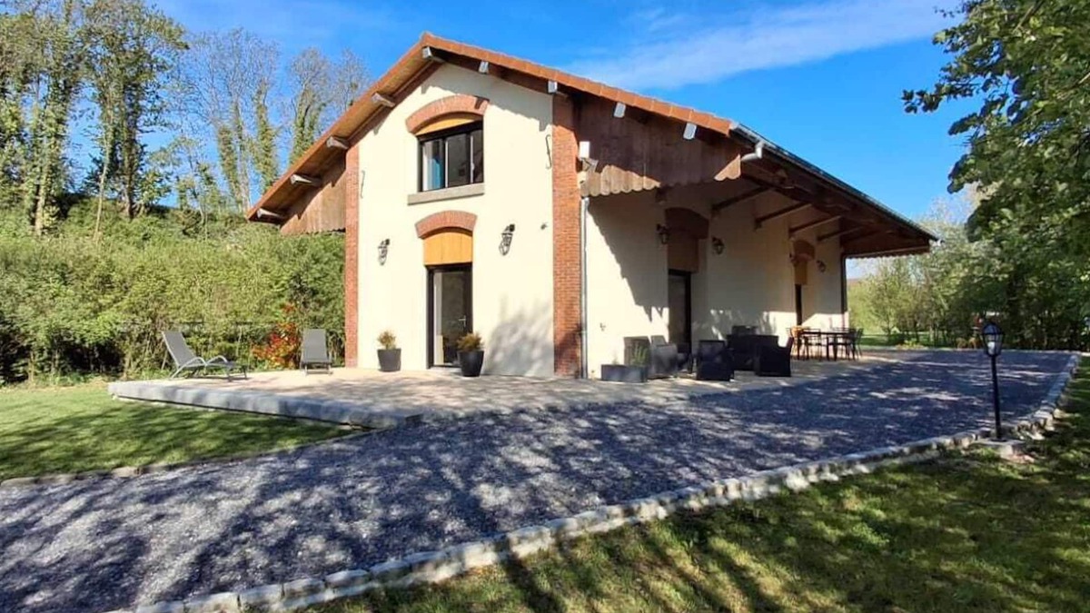 Rilly-sur-Aisne House | La Hal'te Verte, large house on the edge of the voie Verte Sud Ardennes