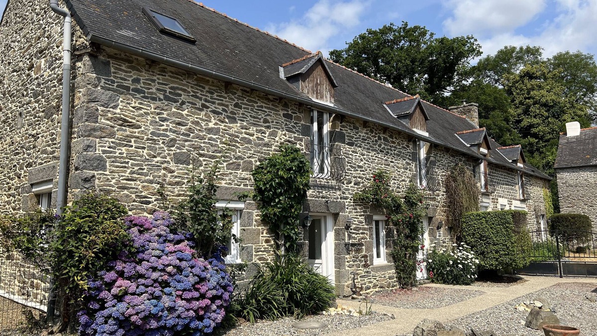 Langourla Bed & Breakfast | La Haye D'armor, Gite au Calme à la Campagne, Animaux de Compagnie Acceptés!