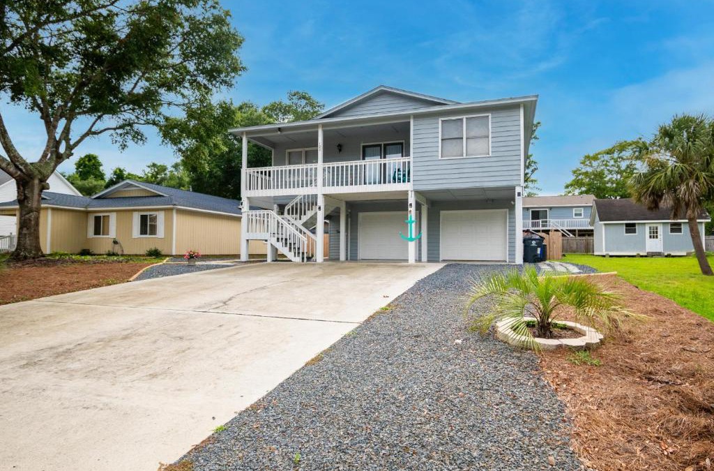 Tranquil Harbour House | La Isla Bonita by Oak Island Accommodations