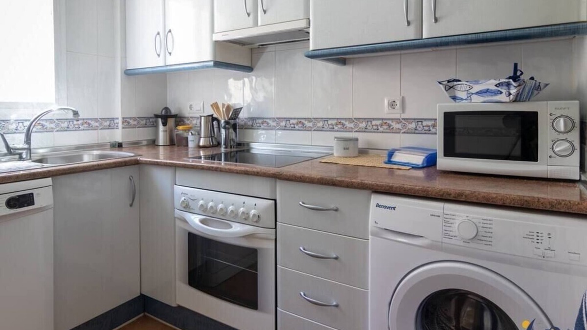 La Isleta del Moro Apartment | La Isleta Beach