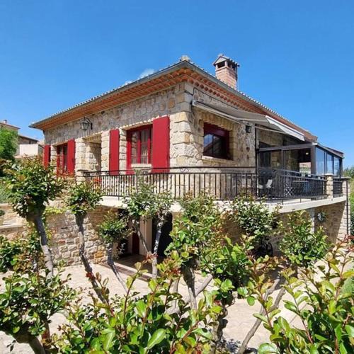 Banne House | La Jolie Maison de Banne, 4 étoiles, piscine privée chauffée, calme