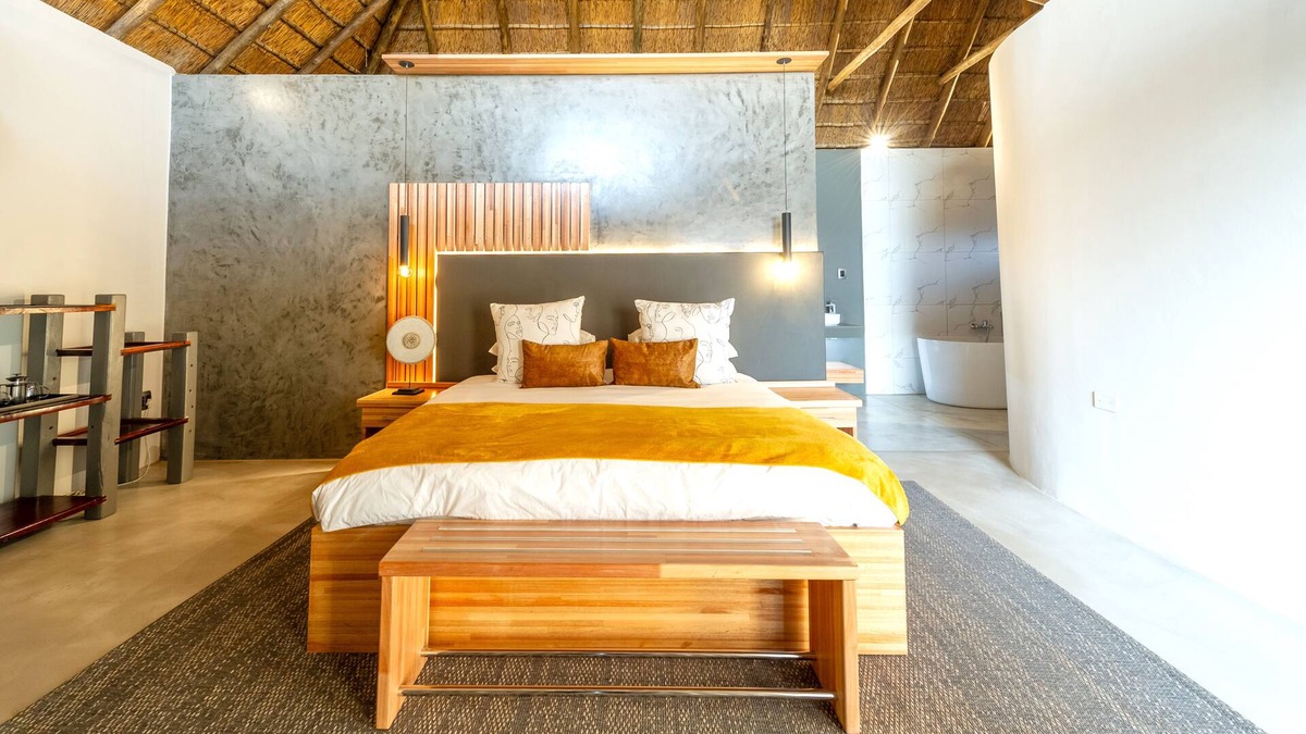 Broederstroom Cabin | La Joya Lodge Conference Centre and Spa