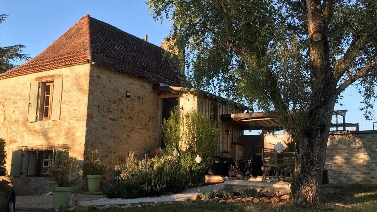 Saint-Martial-de-Nabirat House | La Julelyne - Perigordian house with swimming pool