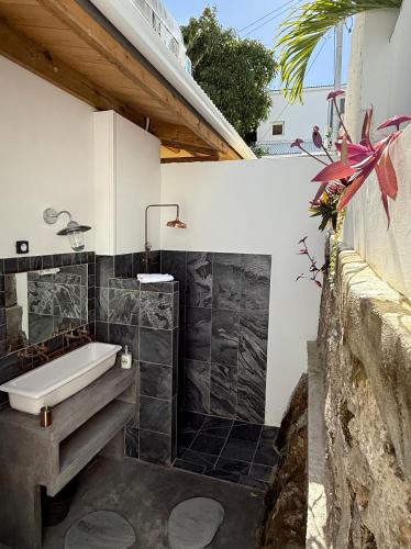 Centre-Ville House | La Kaz Banian