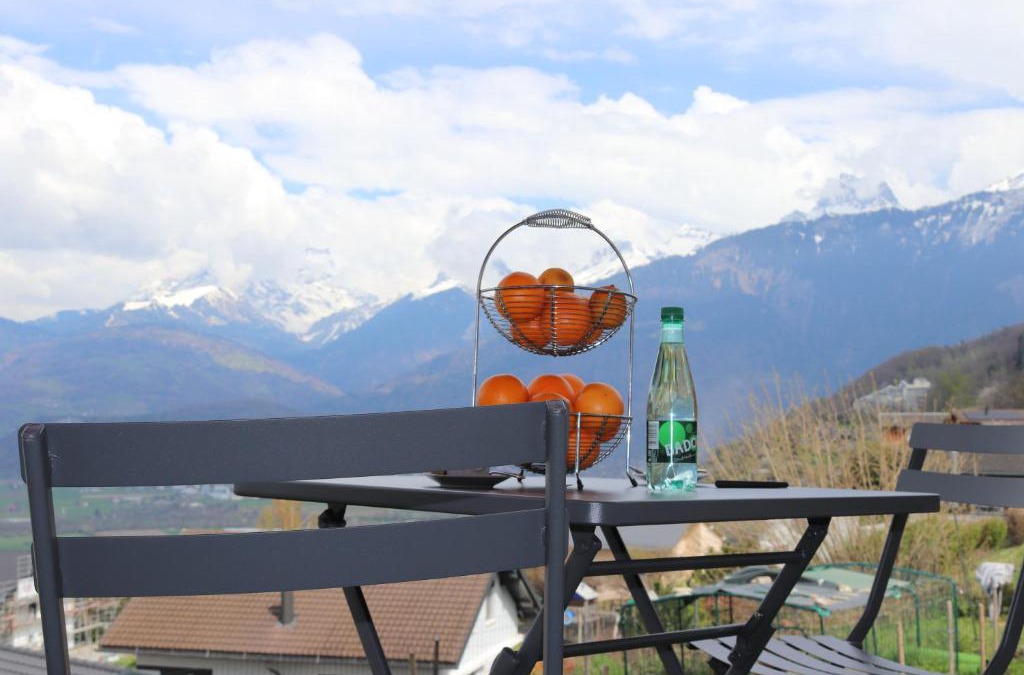 Monthey Apartment | la lapia