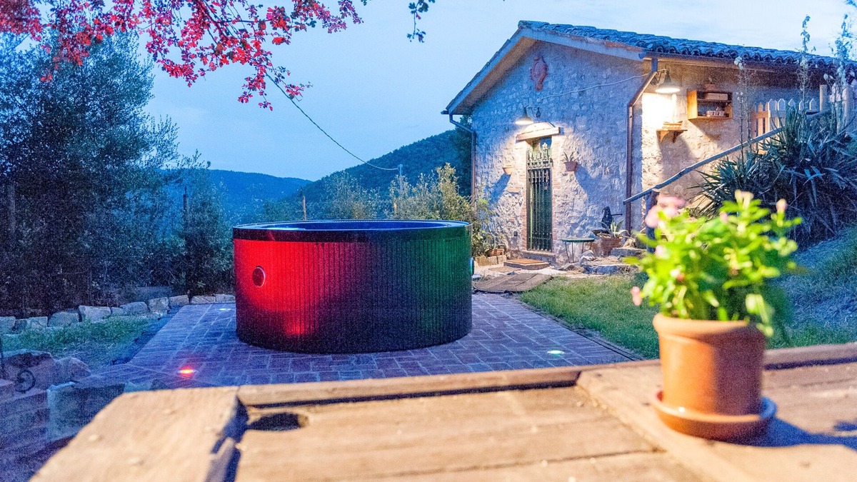 Fratta Villa | La Limonaia, villa with Heated Spa