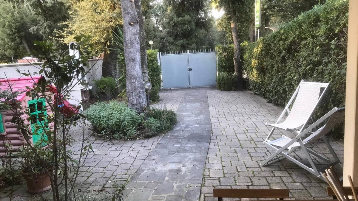 Marina di Pietrasanta House | ❤️La Little house in verde❤️, 100 mt from the SEA!