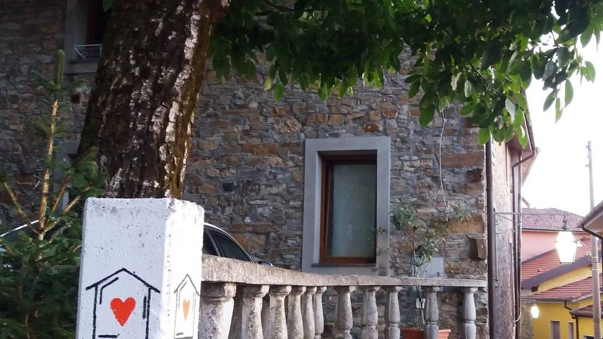 Rocchetta di Vara House | ❤️La little house of the walnut ❤️"5 Terre- Val di Vara" CIN IT011025C2IHR8MT35
