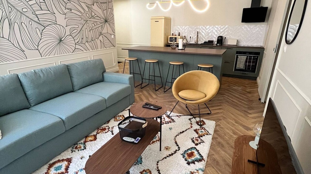 Centre Ville Apartment | La Loge de L'odéon-t3 + Terrasse + Cave-3 min à Pied du Centre Ville 6 Personnes