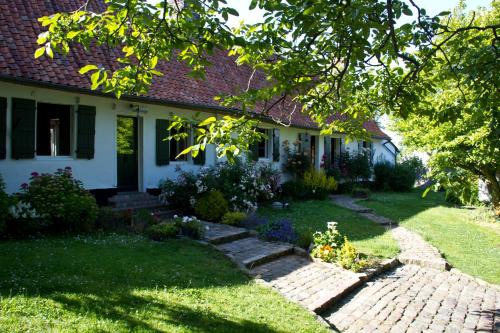 Licques Bed & Breakfast | La Longère d'Ecottes