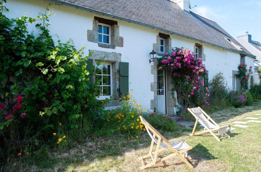 Kerherou House | La Longère de l'Amiral c'est au choix la Maison de l'Amiral jusqu'à 10 personnes ou le Carré de l'Amiral jusqu'à 4 personnes