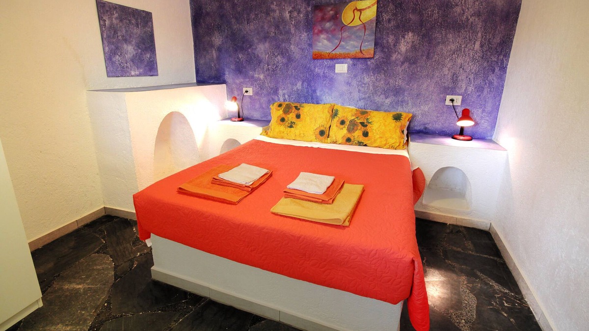 Ferma Apartment | La Luna Blu Apartment "Pappagallo", sea view, 500 meters from the beach