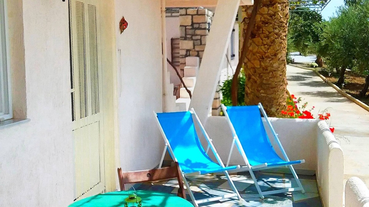 Ferma Apartment | La Luna Blu Apartment "Tartaruga", sea view, 500 meters from the beach