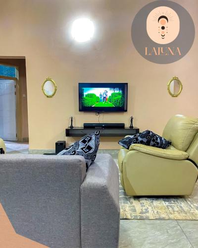 Blantyre Apartment | La Luna Homes